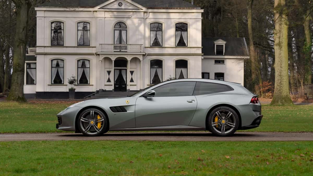 Ferrari GTC4Lusso (2018) — foto 1