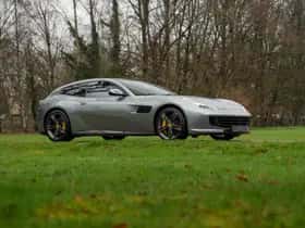 Ferrari GTC4Lusso (2018) thumbnail 3