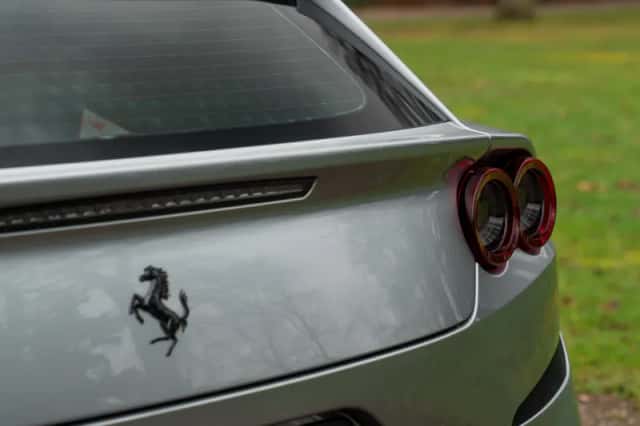 Ferrari GTC4Lusso (2018) thumbnail 30