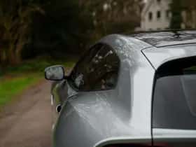 Ferrari GTC4Lusso (2018) thumbnail 32