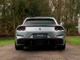 Ferrari GTC4Lusso (2018) thumbnail 5