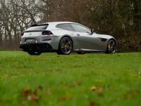 Ferrari GTC4Lusso (2018) thumbnail 6