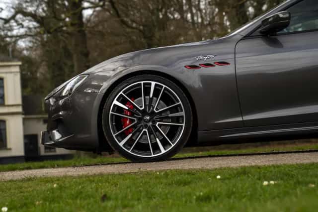 Maserati Ghibli (2024) thumbnail 14