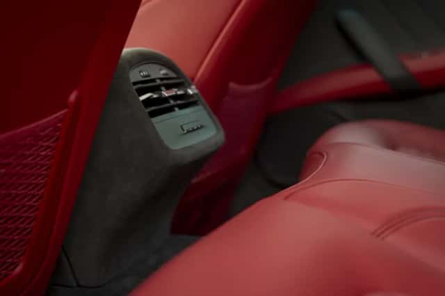 Maserati Ghibli (2024) thumbnail 53