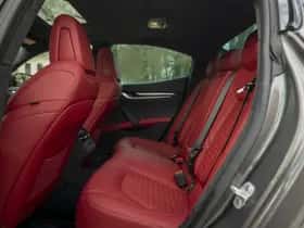 Maserati Ghibli (2024) thumbnail 9