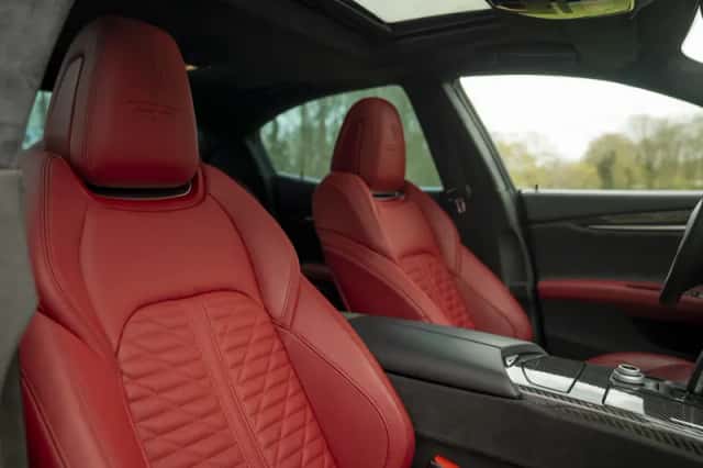 Maserati Ghibli (2024) thumbnail 10