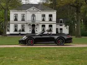 Porsche 911 (2019) thumbnail 1
