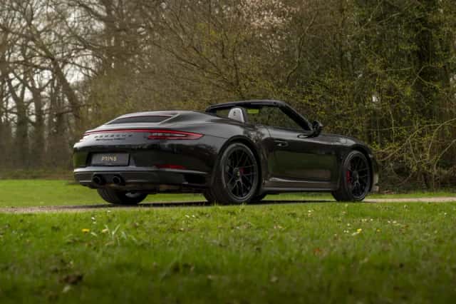 Porsche 911 (2019) thumbnail 20