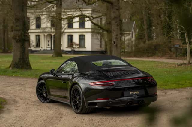 Porsche 911 (2019) thumbnail 23