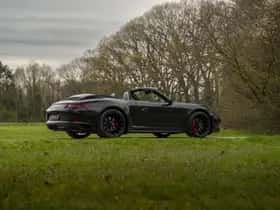 Porsche 911 (2019) thumbnail 4