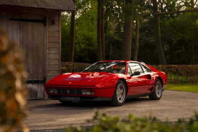 Ferrari 208 GTB Turbo (1986) thumbnail 3