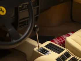 Ferrari 208 GTB Turbo (1986) thumbnail 34