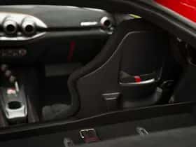 Ferrari F12 (2016) thumbnail 12