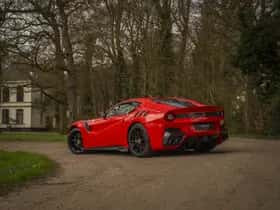Ferrari F12 (2016) thumbnail 28