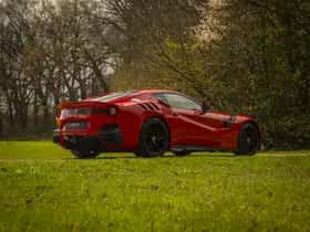 Ferrari F12 (2016) thumbnail 32