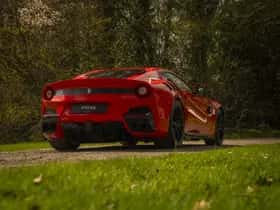 Ferrari F12 (2016) thumbnail 33