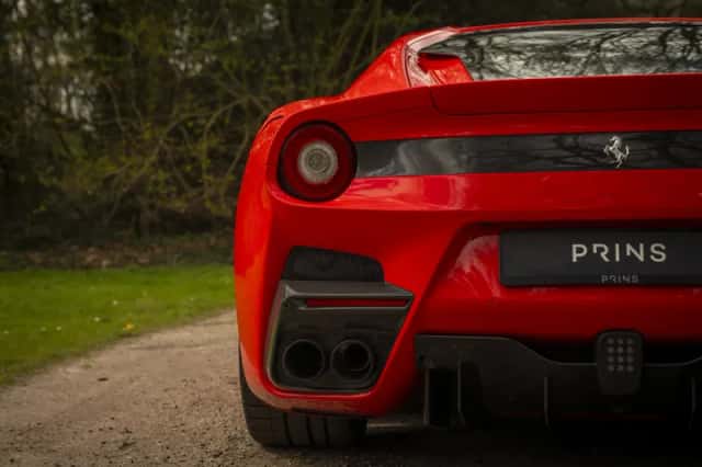 Ferrari F12 (2016) thumbnail 34
