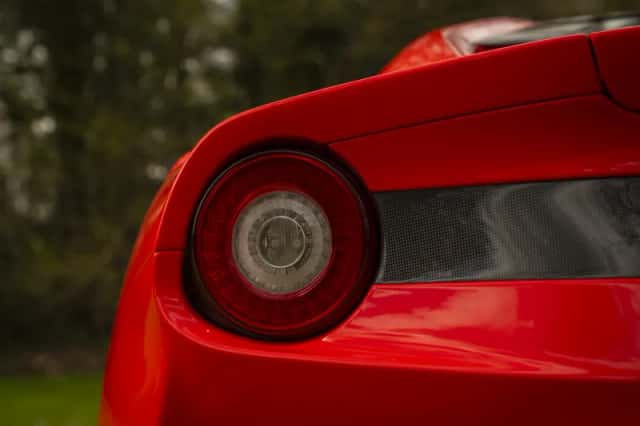 Ferrari F12 (2016) thumbnail 35