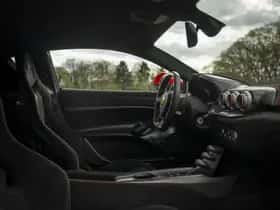 Ferrari F12 (2016) thumbnail 61