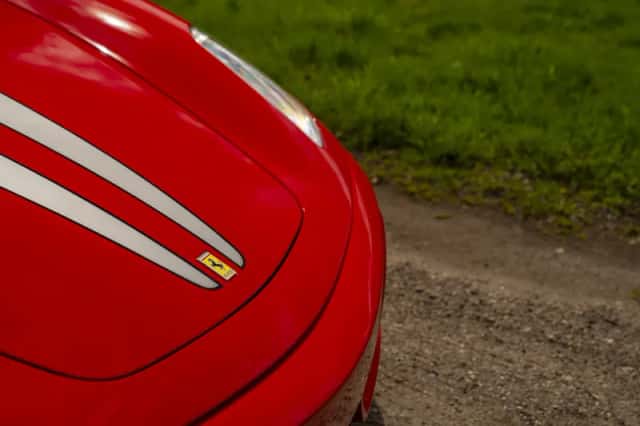 Ferrari F (2009) thumbnail 15