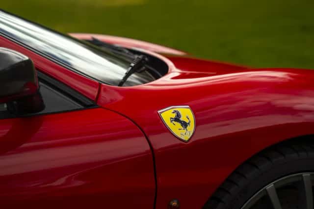 Ferrari F (2009) thumbnail 22