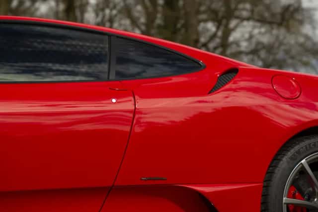 Ferrari F (2009) thumbnail 36
