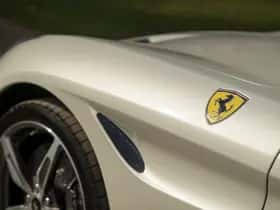 Ferrari California (2015) thumbnail 23