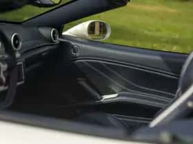 Ferrari California (2015) thumbnail 34