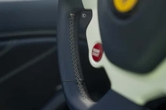 Ferrari California (2015) thumbnail 41