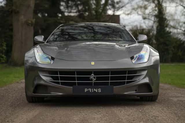 Ferrari FF (2013) thumbnail 2