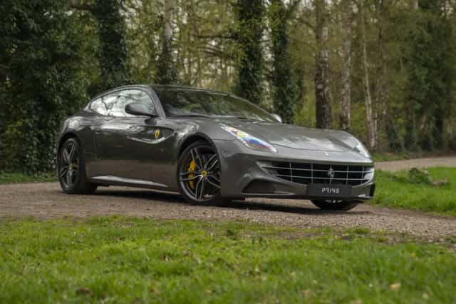 Ferrari FF (2013) thumbnail 13