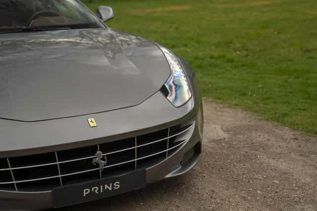 Ferrari FF (2013) thumbnail 15