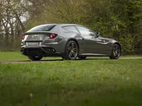 Ferrari FF thumbnail 4