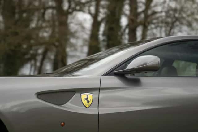 Ferrari FF (2013) thumbnail 34