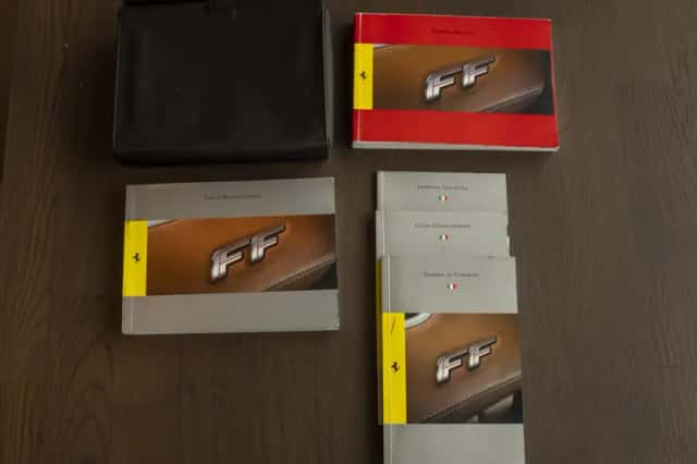Ferrari FF (2013) thumbnail 53