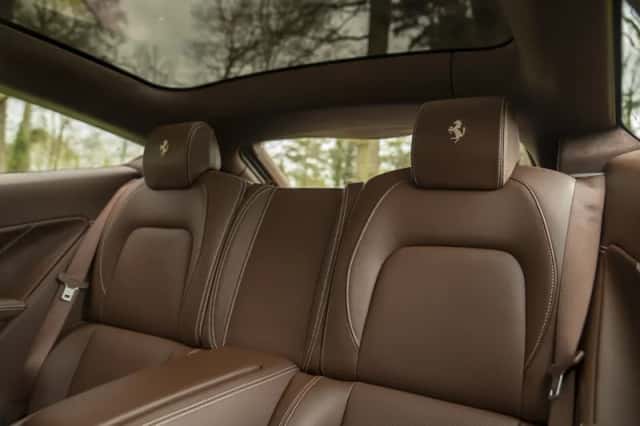 Ferrari FF (2013) thumbnail 9