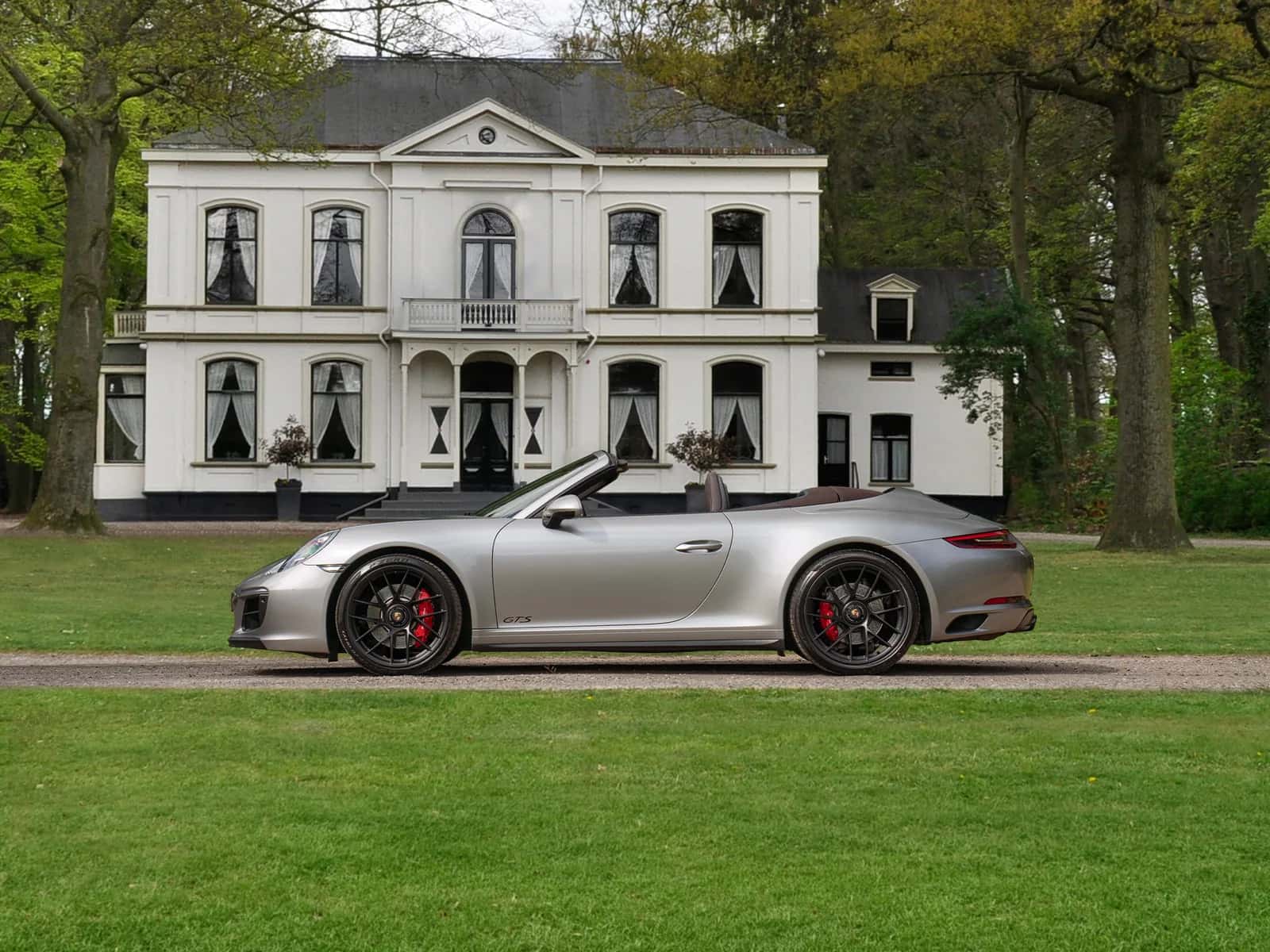 Porsche 911 (2017) — foto 1