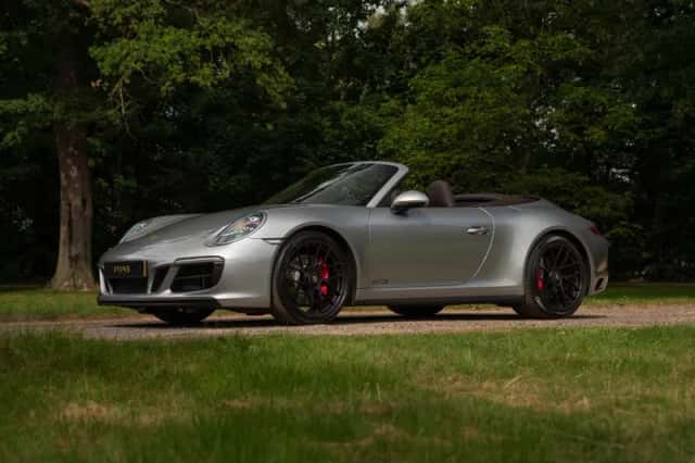 Porsche 911 (2017) thumbnail 13