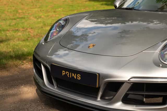 Porsche 911 (2017) thumbnail 18