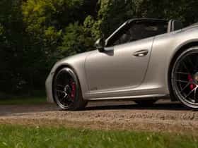 Porsche 911 thumbnail 20