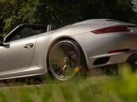 Porsche 911 thumbnail 21