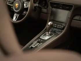 Porsche 911 thumbnail 30