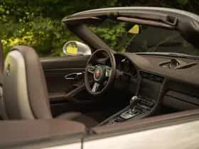 Porsche 911 thumbnail 9