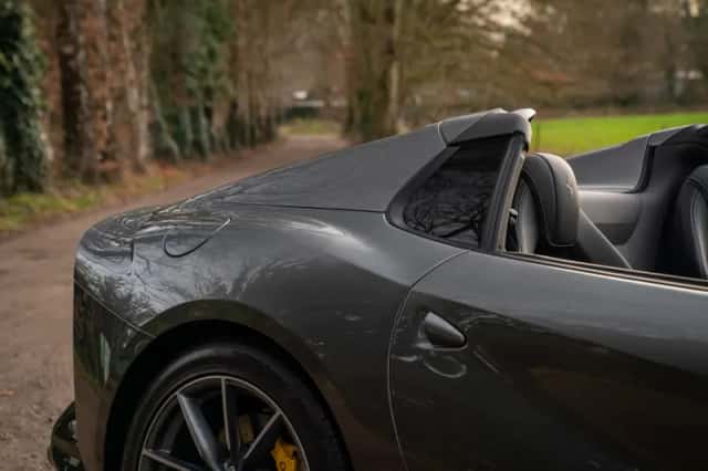 Ferrari 812 GTS (2021) thumbnail 18