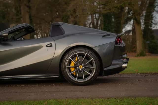 Ferrari 812 GTS (2021) thumbnail 22