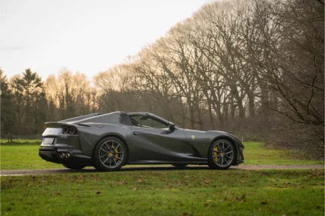 Ferrari 812 GTS (2021) thumbnail 4
