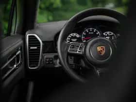 Porsche Cayenne (2019) thumbnail 28