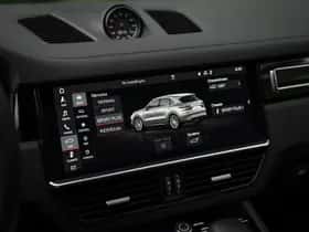 Porsche Cayenne (2019) thumbnail 35