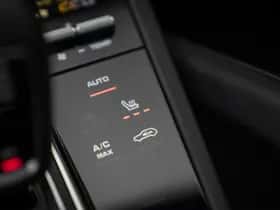 Porsche Cayenne (2019) thumbnail 37