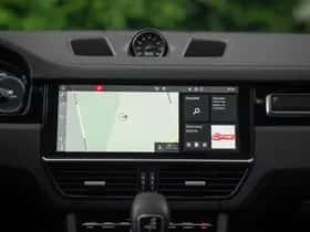 Porsche Cayenne (2019) thumbnail 42